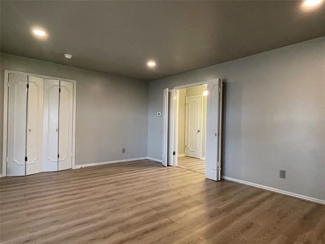 5913 Crestview Drive, Oklahoma City, OK 73105