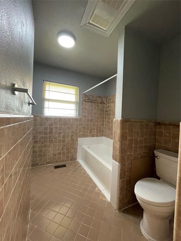 5913 Crestview Drive, Oklahoma City, OK 73105
