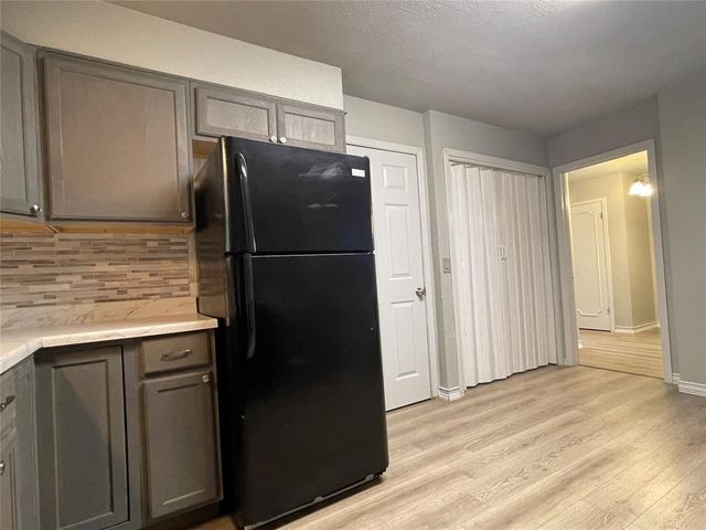 5913 Crestview Drive, Oklahoma City, OK 73105
