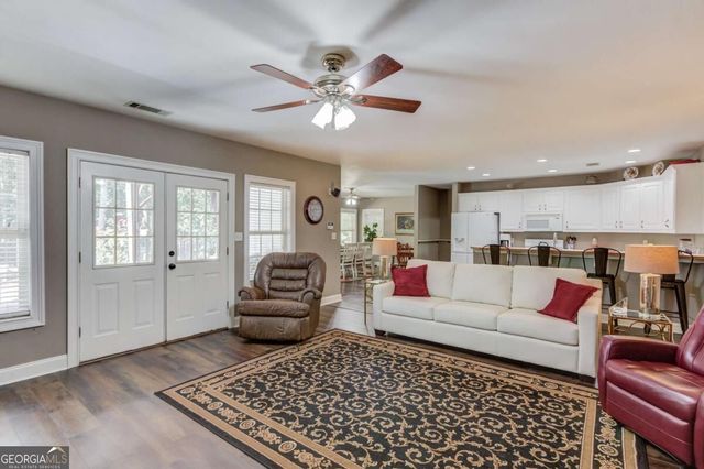 289 Gold Crest Drive, Braselton, GA 30517