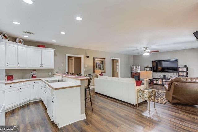 289 Gold Crest Drive, Braselton, GA 30517