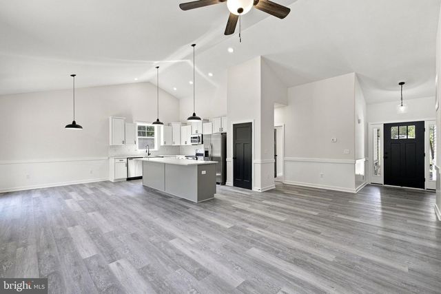 9133 LAWYERS RD, Spotsylvania, VA 22551