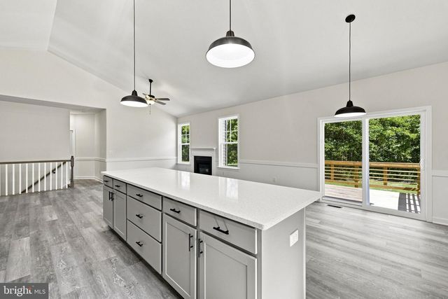 9133 LAWYERS RD, Spotsylvania, VA 22551
