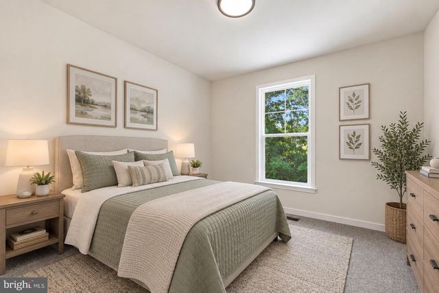 9133 LAWYERS RD, Spotsylvania, VA 22551