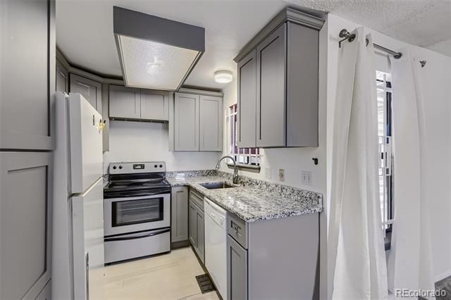 920 S Dawson Way 8, Aurora, CO 80012