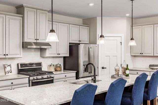 2712 Heather Hall Lane, Knightdale, NC 27604