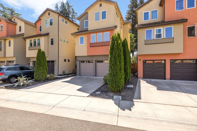 53 Rio Viale Ct, Sacramento, CA 95831