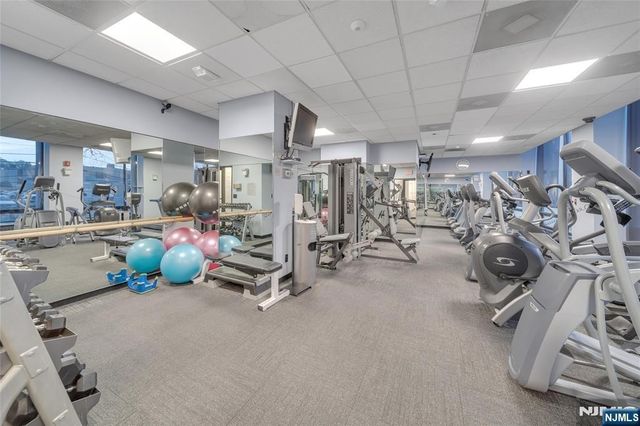 1600 Parker Avenue 27G, Fort Lee, NJ 07024