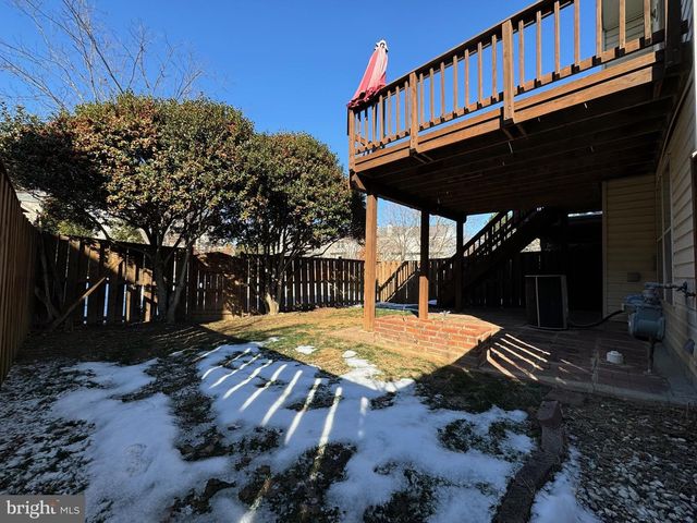 7481 GADSBY SQ, Alexandria, VA 22315