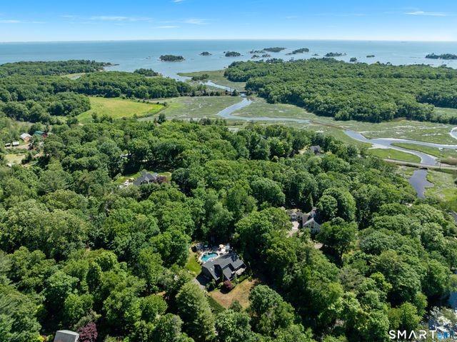 84 Sawmill Road, Branford, CT 06405