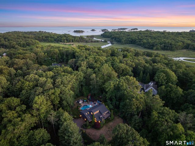 84 Sawmill Road, Branford, CT 06405