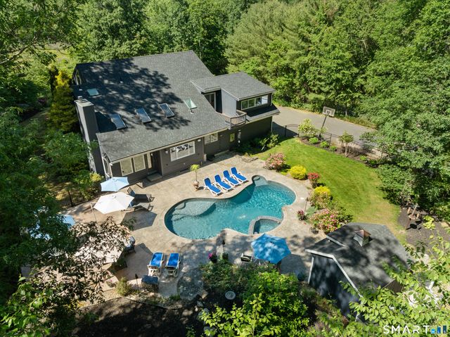 84 Sawmill Road, Branford, CT 06405