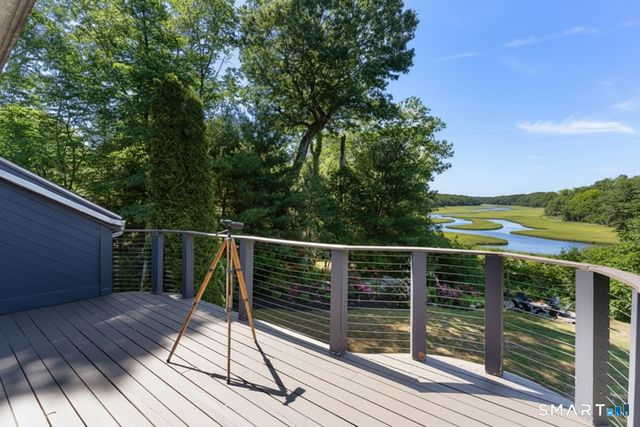 84 Sawmill Road, Branford, CT 06405