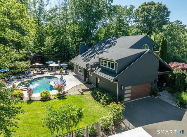 84 Sawmill Road, Branford, CT 06405