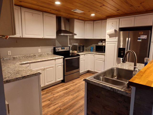 34 Stogner, Foxworth, MS 39483