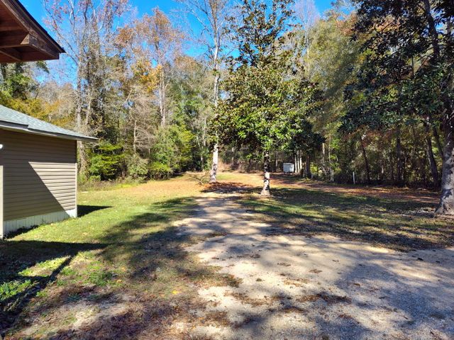 34 Stogner, Foxworth, MS 39483