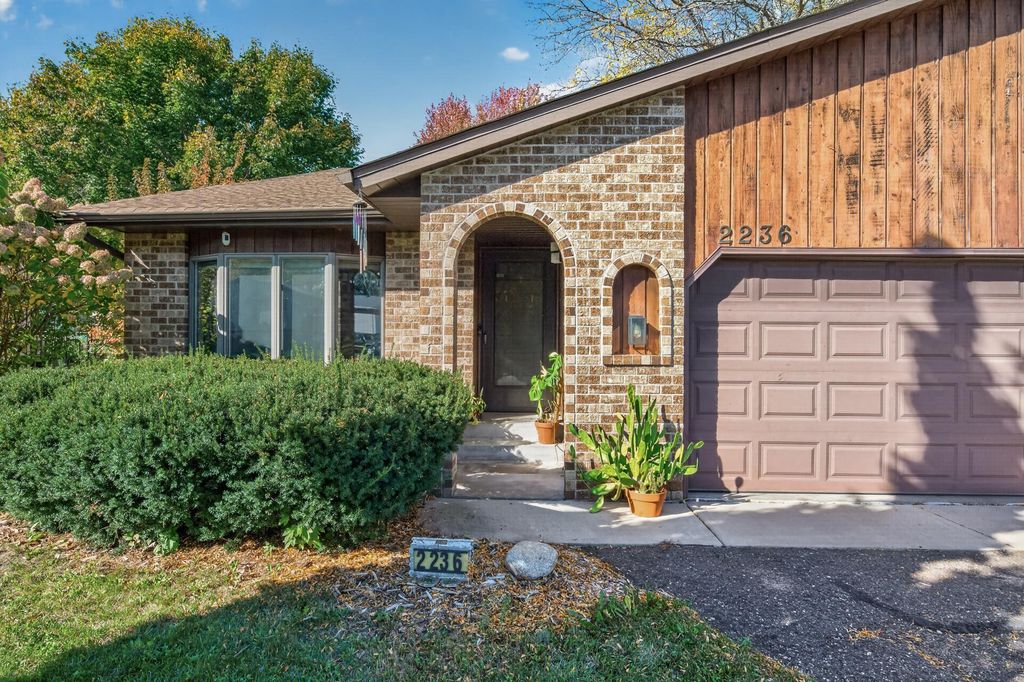 2236 Helena Avenue N, Oakdale, MN 55128 — photo 5