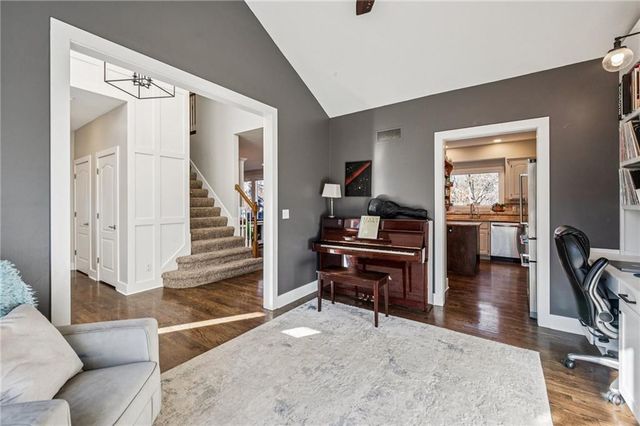 7708 N Atkins Place, Kansas City, MO 64152