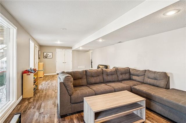 7708 N Atkins Place, Kansas City, MO 64152