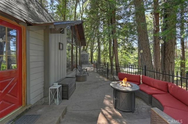 27596 Oak Knoll, Crest Park, CA 92326