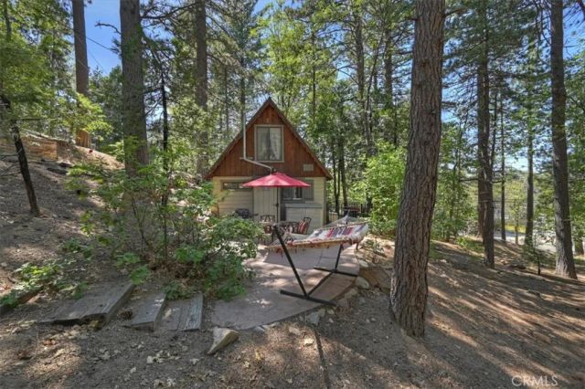 27596 Oak Knoll, Crest Park, CA 92326