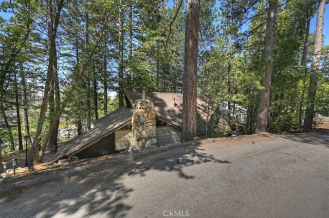 27596 Oak Knoll, Crest Park, CA 92326