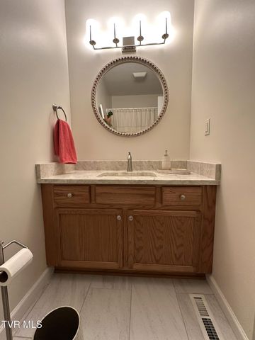 230 Mockingbird Place, Jonesborough, TN 37659