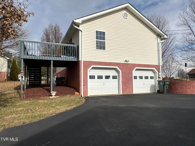 230 Mockingbird Place, Jonesborough, TN 37659