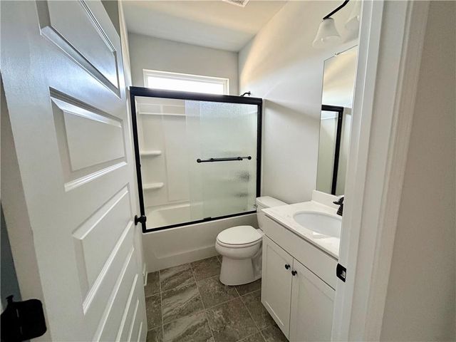 2216 Blackberry Court, Monroe, GA 30656