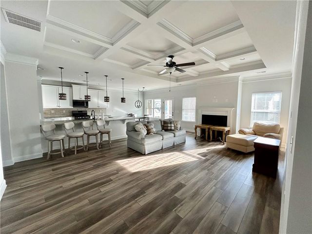 2216 Blackberry Court, Monroe, GA 30656