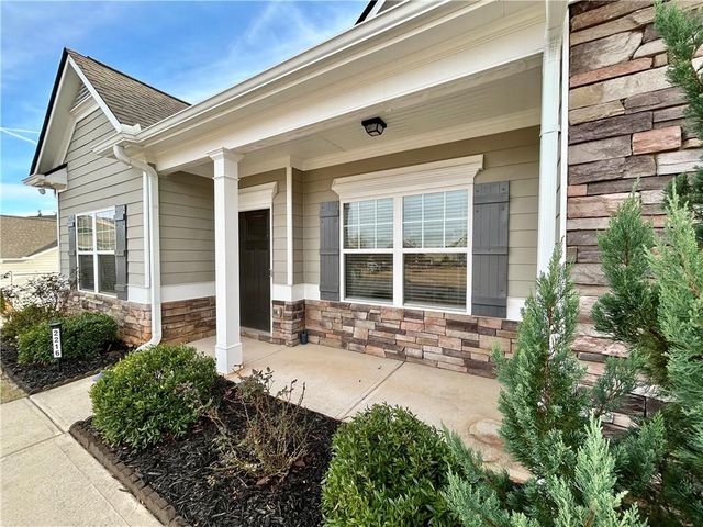 2216 Blackberry Court, Monroe, GA 30656