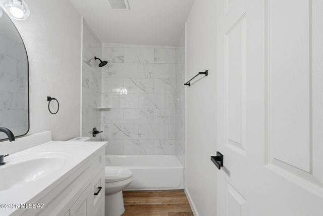 2925 E 18th Street, Tucson, AZ 85716