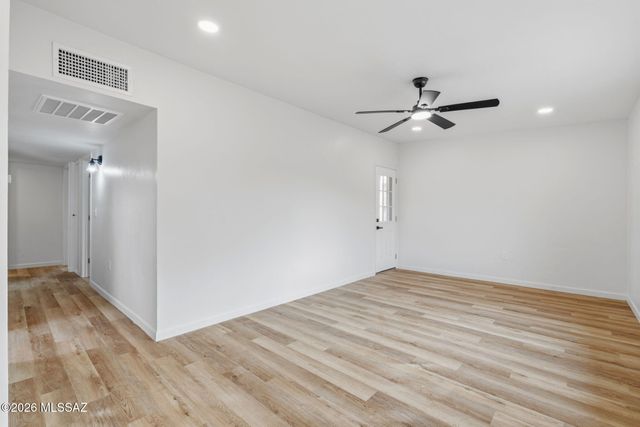 2925 E 18th Street, Tucson, AZ 85716