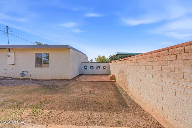 2925 E 18th Street, Tucson, AZ 85716