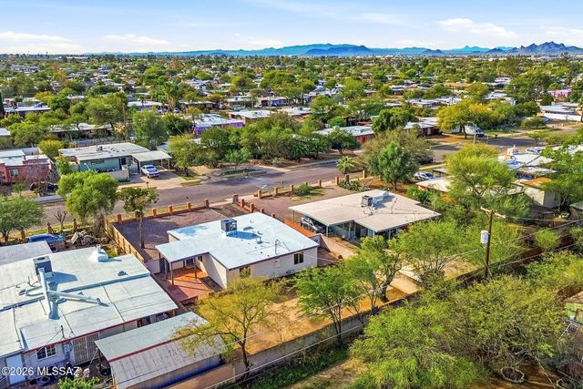 2925 E 18th Street, Tucson, AZ 85716