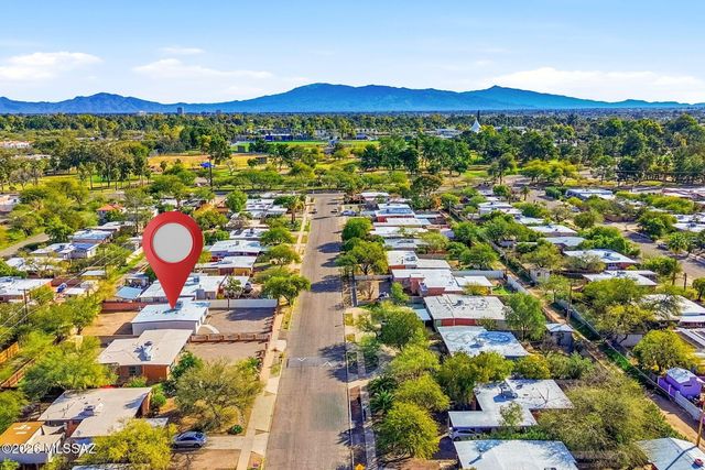 2925 E 18th Street, Tucson, AZ 85716