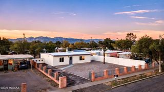 2925 E 18th Street, Tucson, AZ 85716