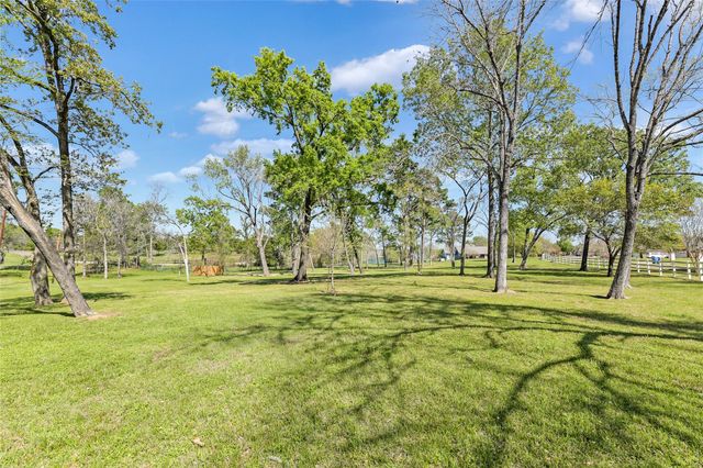 367 Fawn Road, Livingston, TX 77351