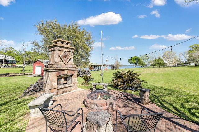 367 Fawn Road, Livingston, TX 77351