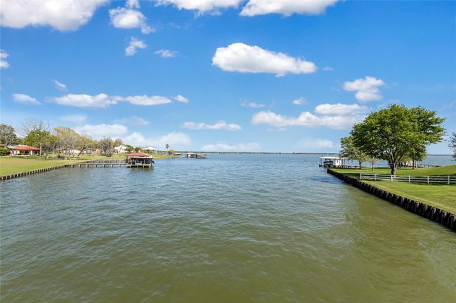 367 Fawn Road, Livingston, TX 77351