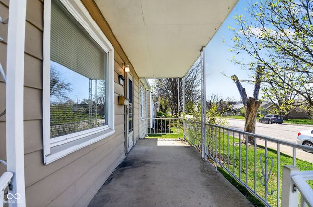 133 N 5th Avenue, Beech Grove, IN 46107