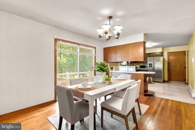 7517 RACE RD, Hanover, MD 21076