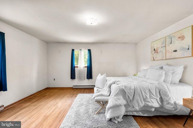 7517 RACE RD, Hanover, MD 21076