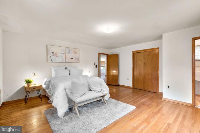7517 RACE RD, Hanover, MD 21076