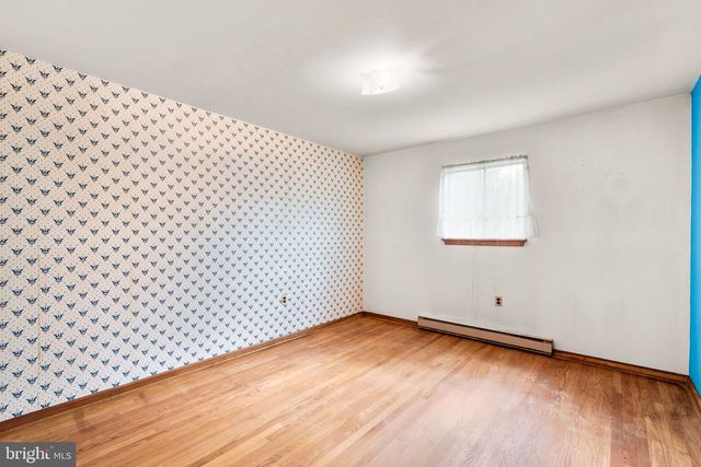 7517 RACE RD, Hanover, MD 21076