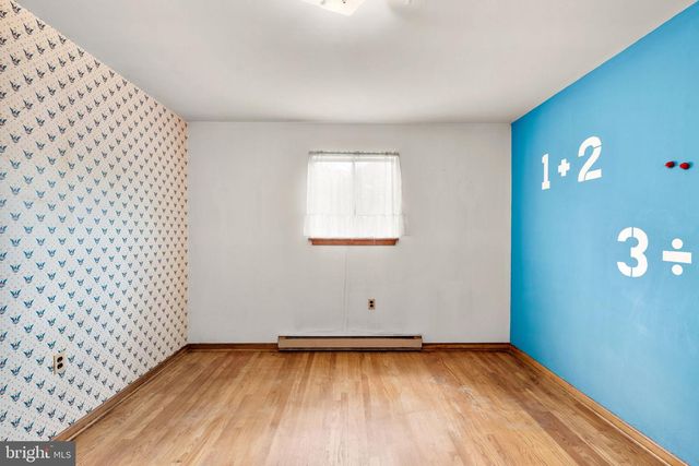 7517 RACE RD, Hanover, MD 21076