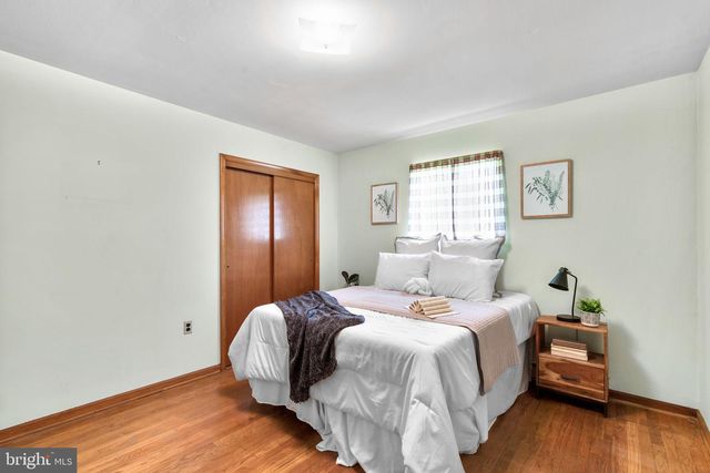 7517 RACE RD, Hanover, MD 21076