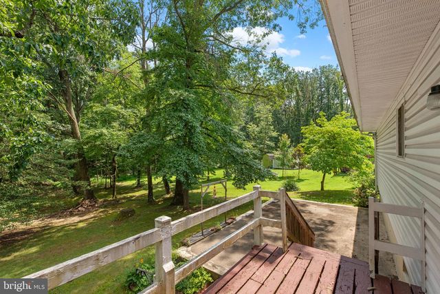 7517 RACE RD, Hanover, MD 21076
