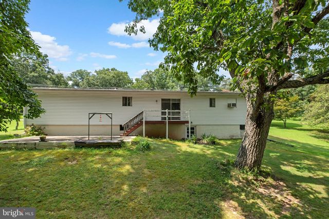 7517 RACE RD, Hanover, MD 21076
