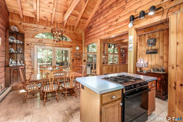 48 Pleasant Rise Extension, Brookfield, CT 06804